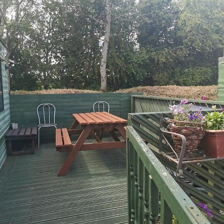 フォーファー Lochlands Caravan Park Xヴィラ エクステリア 写真